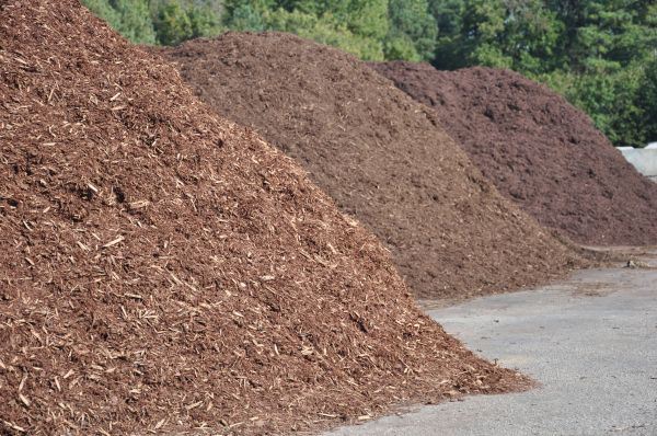 Brown Mulch Delivery in Lawrenceville