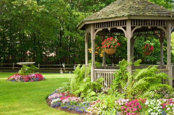 Backyard Landscaping Service in Lawrenceville